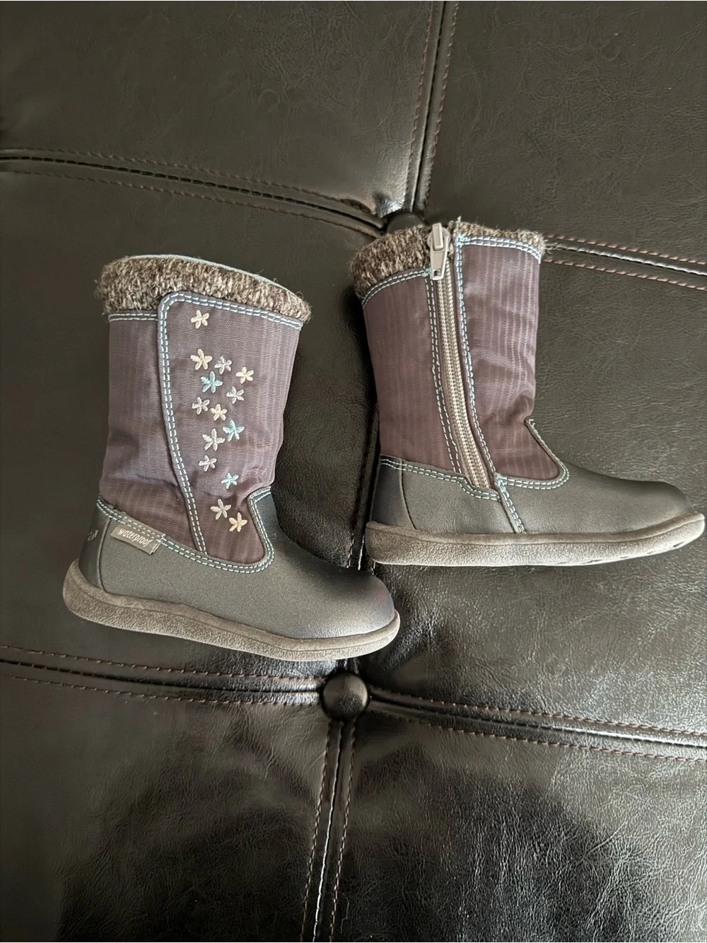 Kids Gray Winter Boots with Floral Embroidery
